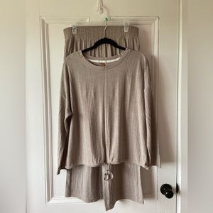 🌟 3 FOR $25 🌟  Denver Hayes 2 piece lounge set